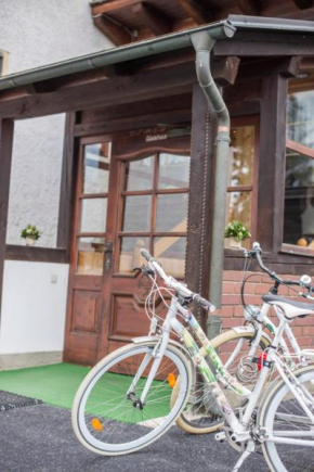 Отель Gasthaus zur Waldschenke  Цельтвег